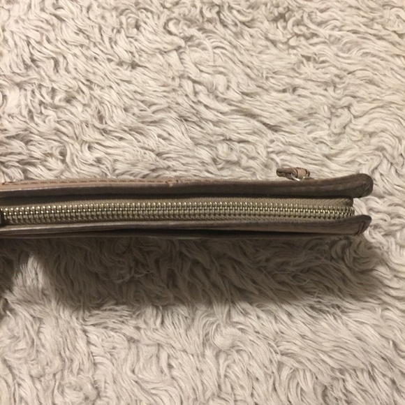 Fossil Maddox Signature Wallet - Picture 4 of 8